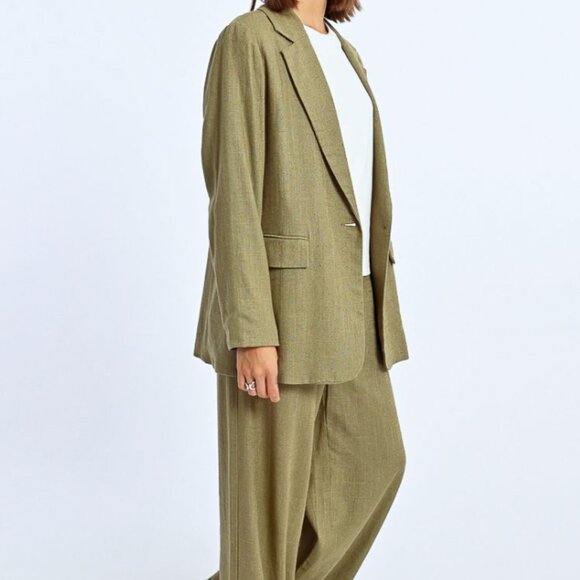 Linen Khaki Olive Blazer - Picture 7 of 10